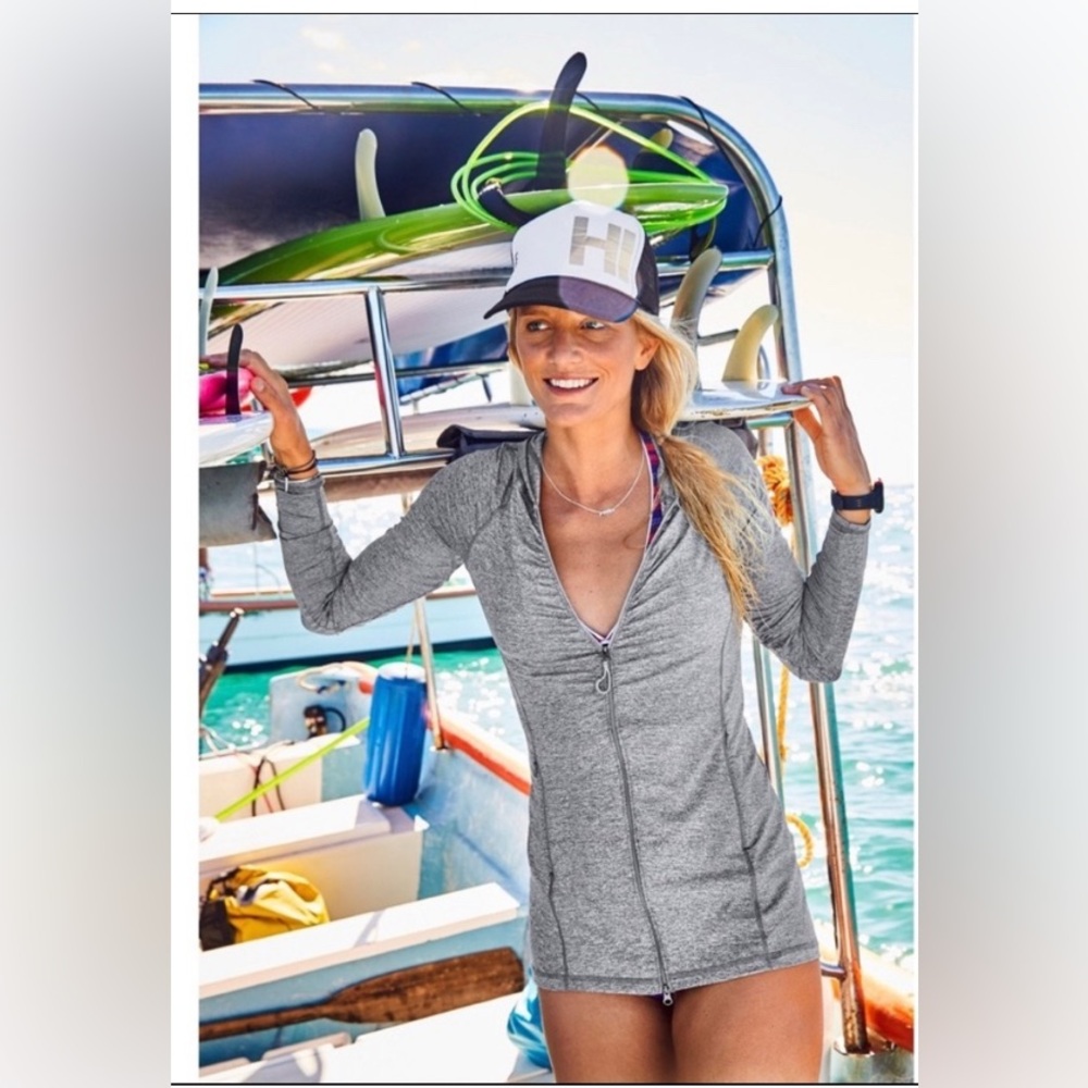 SPF 50+ Vitamin Sea jacket beach cover up, full zip • Athleta, medium